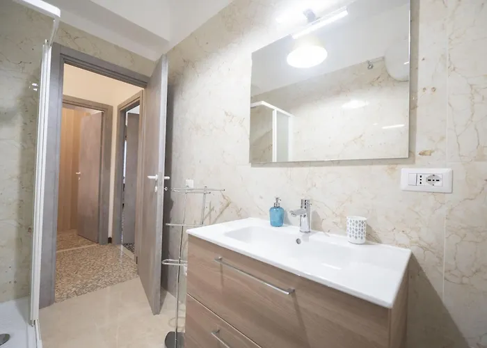 Spacious And Bright 3br Family Appartamento Roma