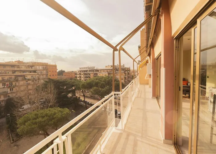 Appartamento Spacious And Bright 3br Family Roma